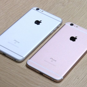 8月手機(jī)好評榜單：iPhone 6s Plus 蟬聯(lián)榜首